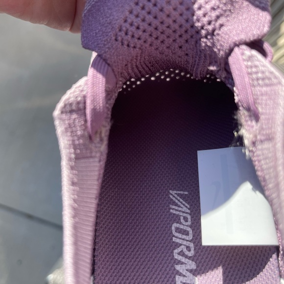 Size 8.5 Nike VaporMax in violet dust - Picture 10 of 11